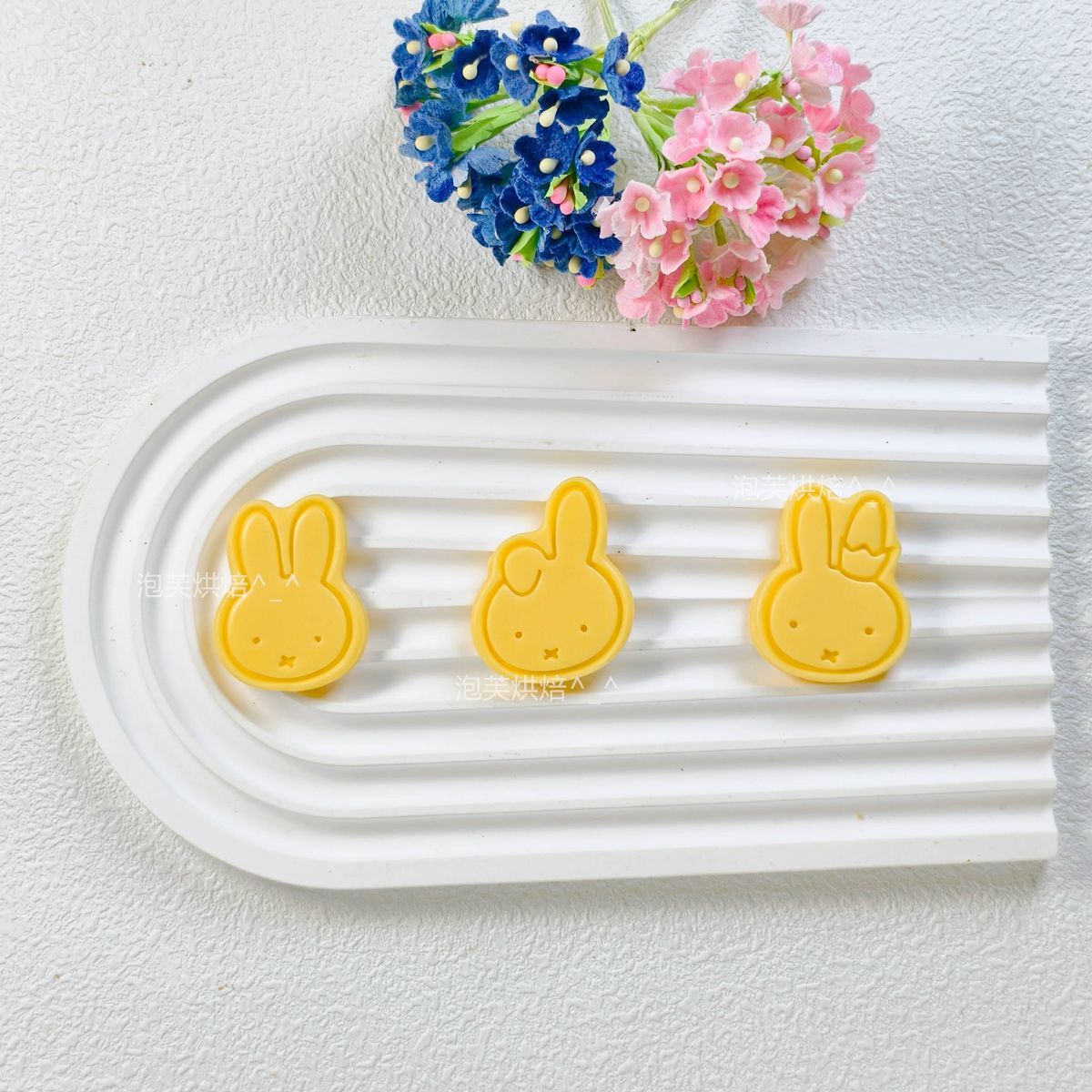 Cute 3D Press Cookie Mold with - Commercial Kitchen Accessories ulasan dan harga